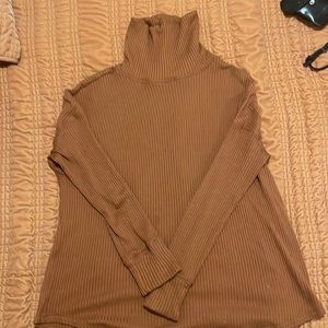 Turtle neck long sleeve t shirt